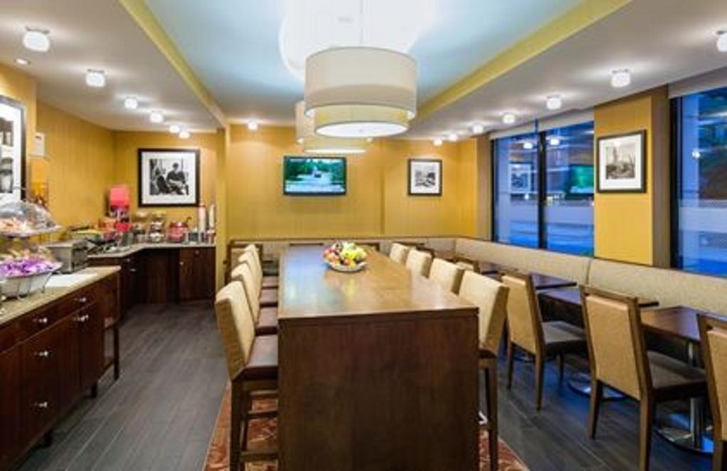 Hampton Inn Seaport Financial District Νέα Υόρκη Εξωτερικό φωτογραφία